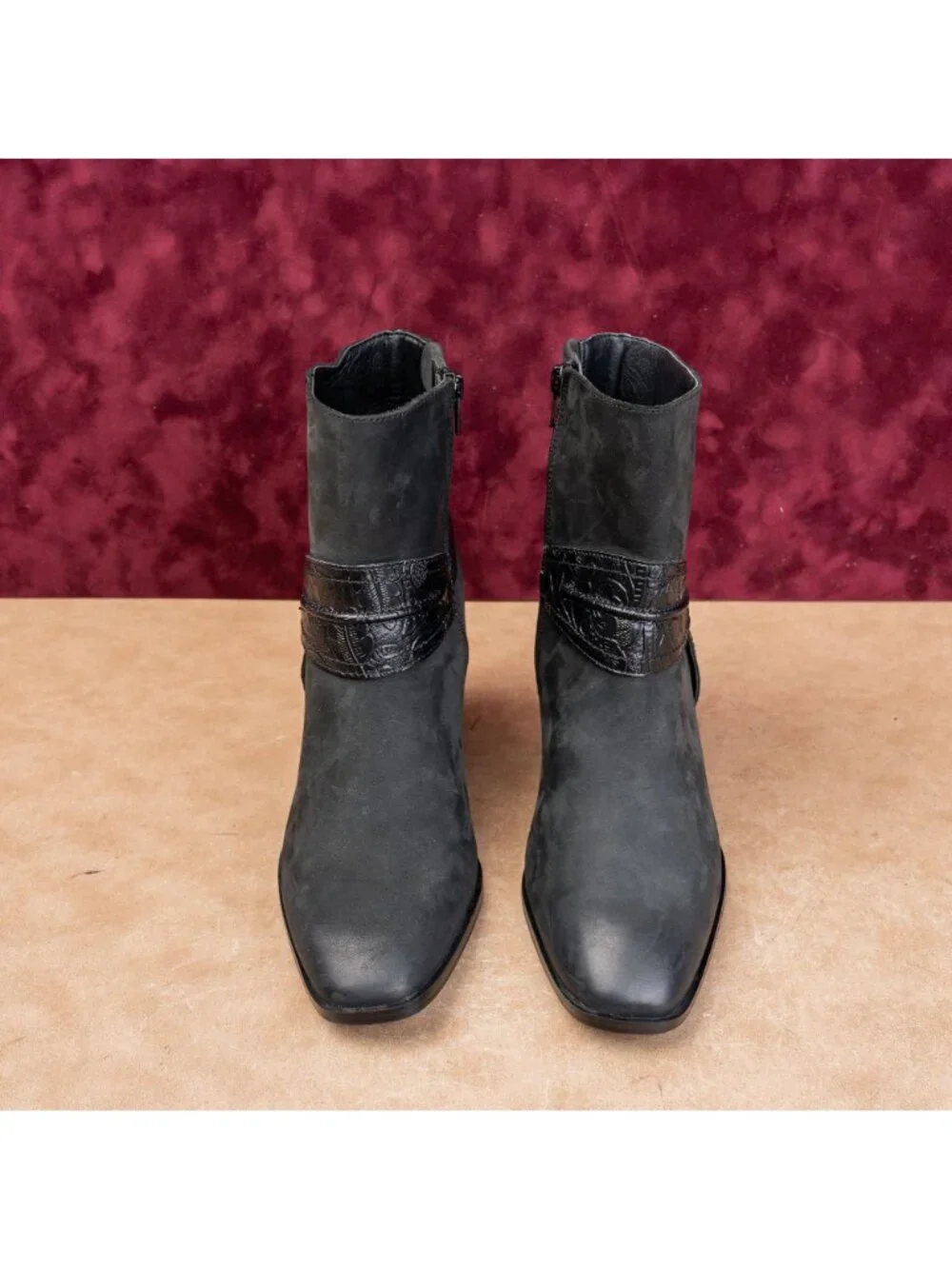 Vionic Women Carl Ash Black Leather Water Repellent Western Harness Boots sz 9